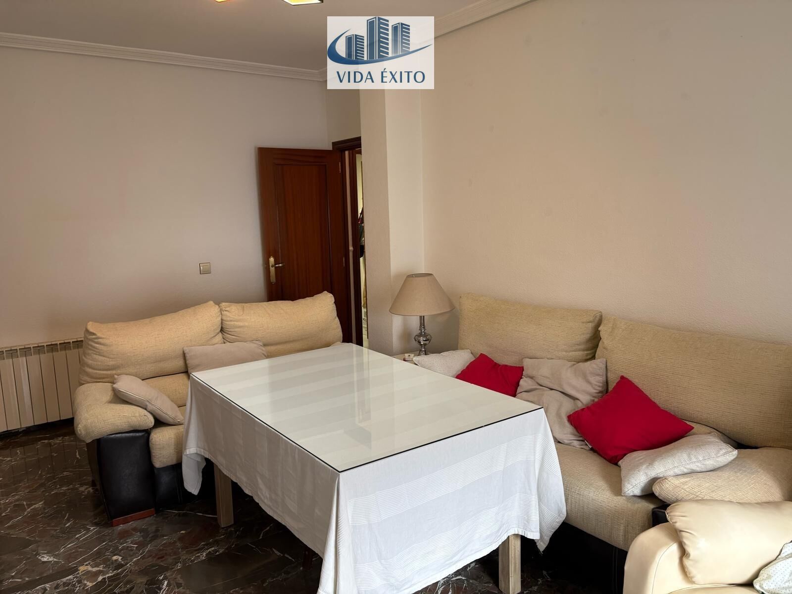 Living room of Flat for sale in  Jaén Capital  with Air Conditioner, Heating and Balcony
