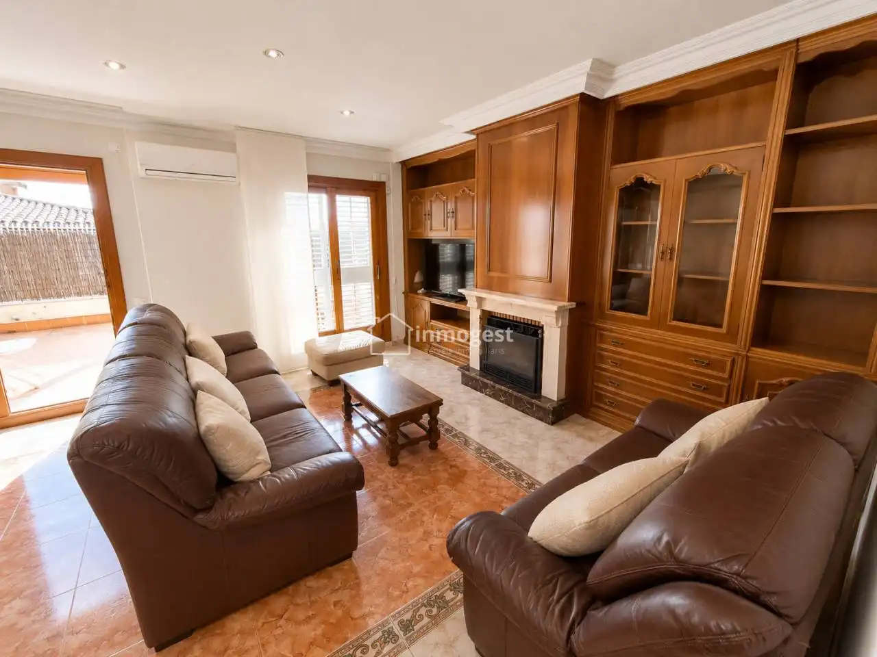 Sala de estar de Ático en venta en Salt con Calefacción y Terraza