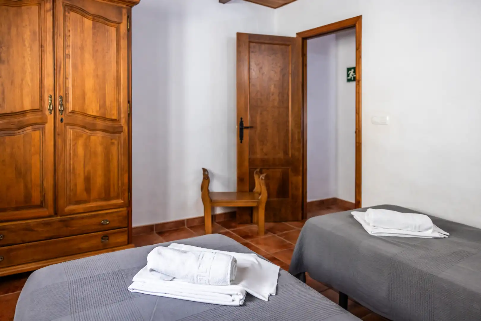 Habitación de Finca rústica en venta en Montejaque con Aire acondicionado, Jardín privado y Terraza