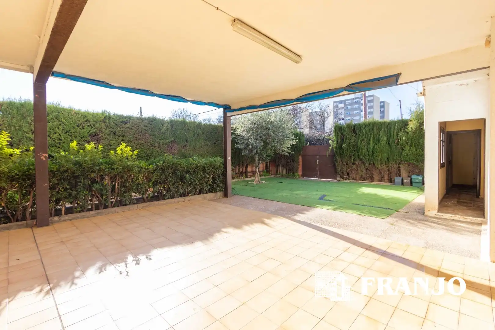 Jardín de Casa o chalet en venta en Barberà del Vallès con Calefacción, Terraza y Trastero