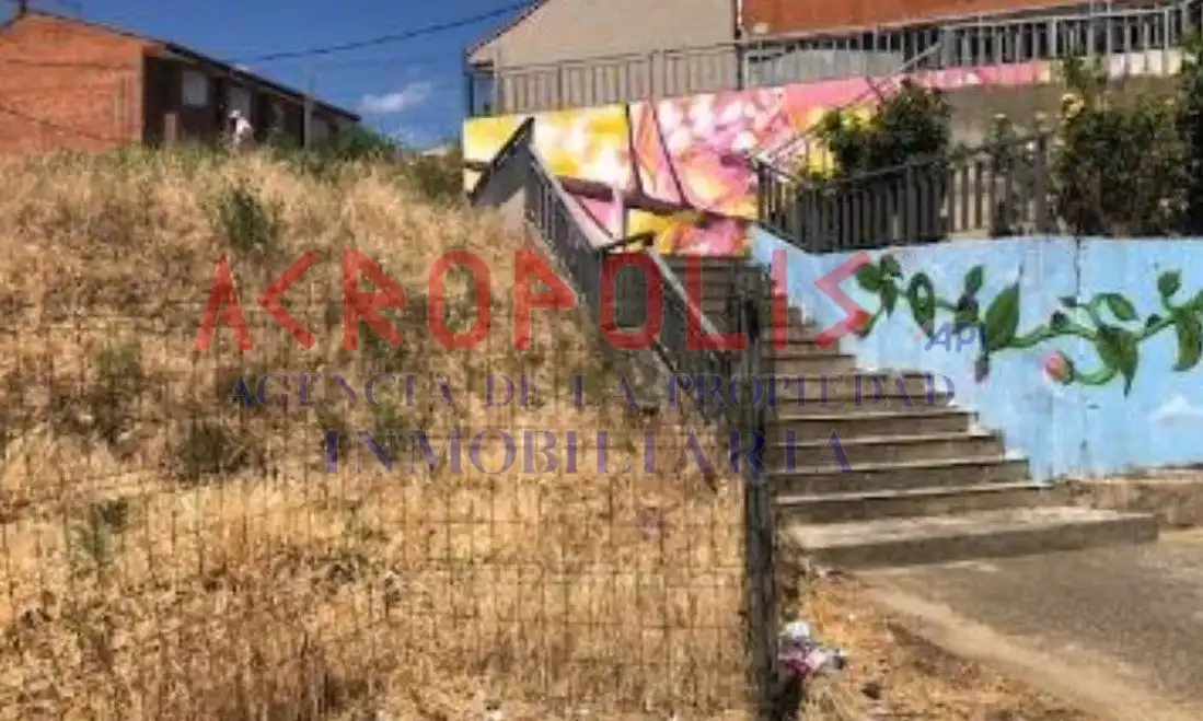 Terreni e lotti in vendita a Villaquilambre, imagen 3