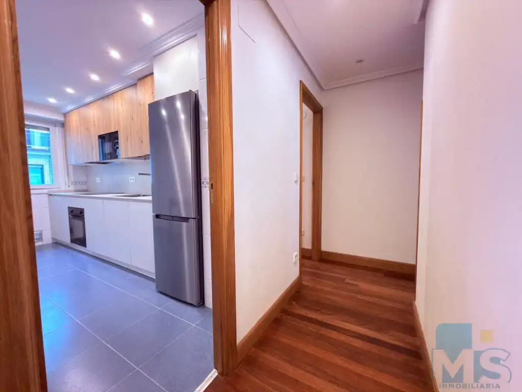 Cocina de Piso en venta en Donostia - San Sebastián  con Balcón