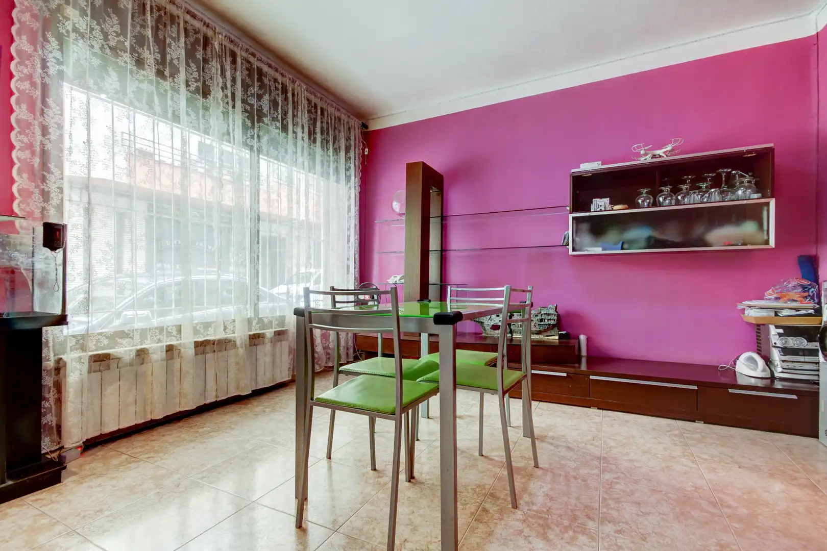 Menjador de Pis en venda en Manresa amb Calefacció
