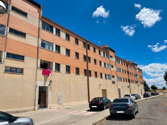 Piso en Venta en Avenida Madrid en Almazán