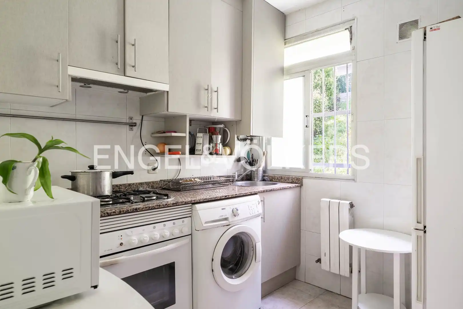 Küche von Wohnung zum Verkauf in Santander mit Heizung und Parkett