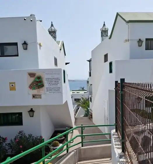 Vista exterior de Pis en venda en San Bartolomé de Tirajana