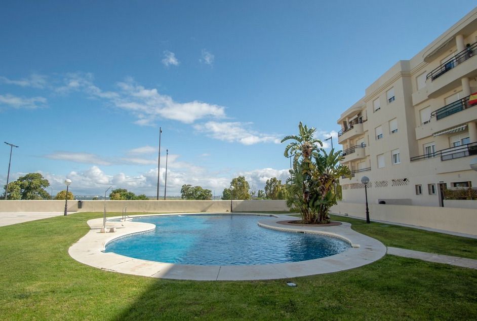 Swimming pool of Flat for sale in San Fernando  with Terrace, Storage room and Community pool