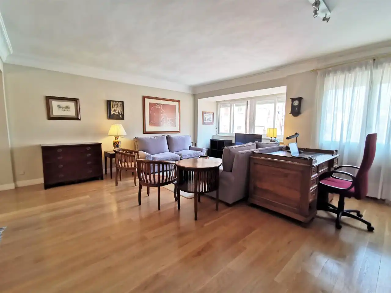 Living room of Apartments for rent in Madrid  with Air Conditioner, Heating and Storage room