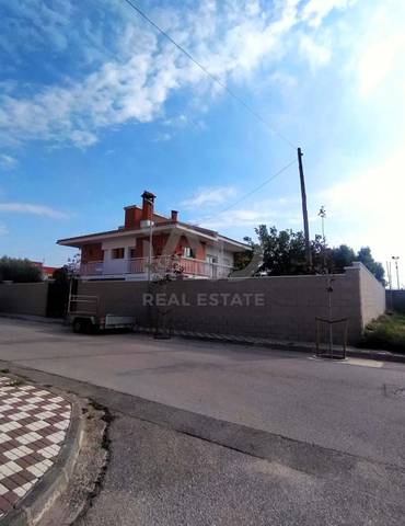 Casa-chalet en Venta en Riba-roja d'Ebre