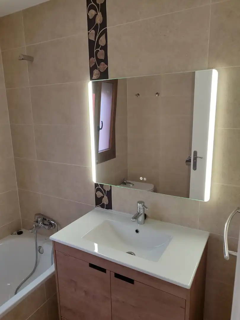 Bathroom of Flat for rent in Torija  with Air Conditioner