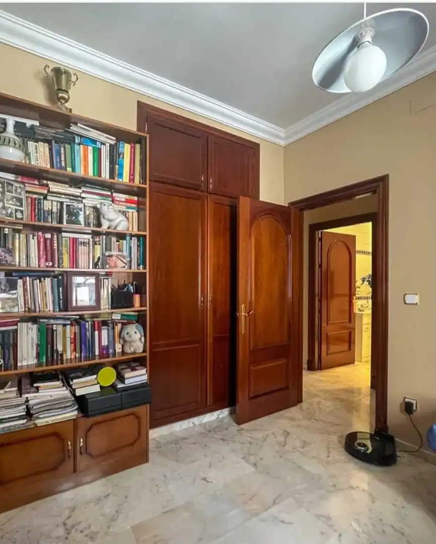 Casa o xalet en venda en La Roda de Andalucía amb Aire condicionat, Terrassa i Moblat