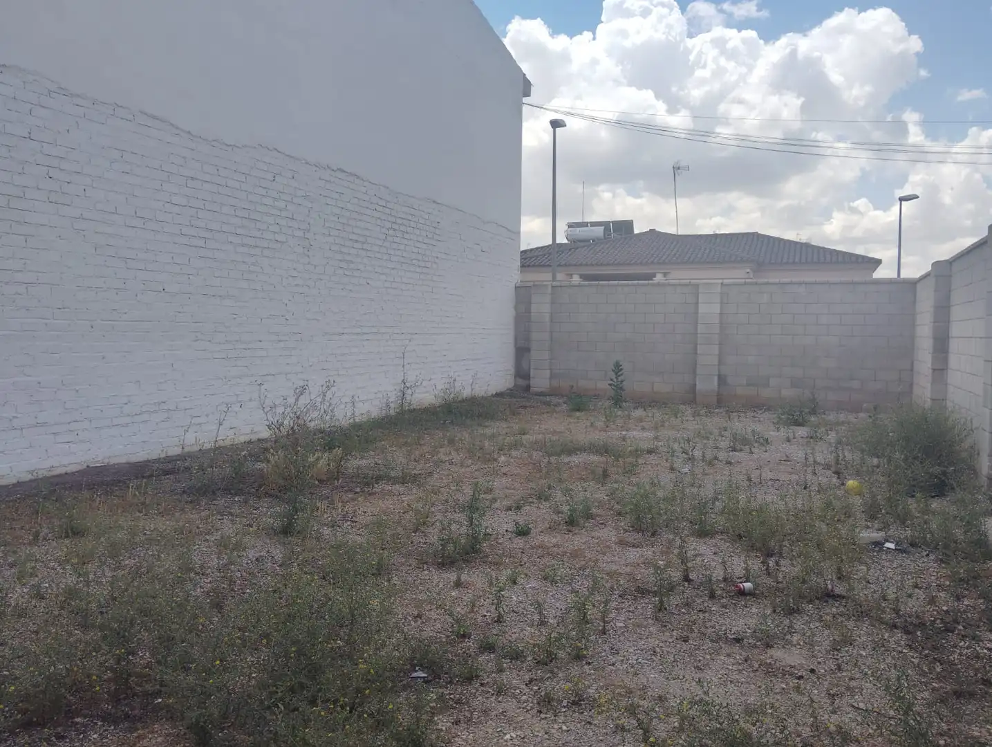 Terrenys i solars en venda a Brenes