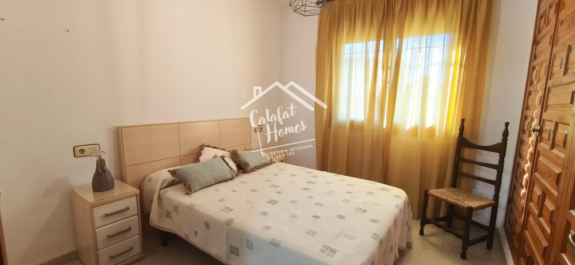 Dormitori de Casa o xalet en venda en L'Ametlla de Mar  amb Jardí privat, Terrassa i Piscina