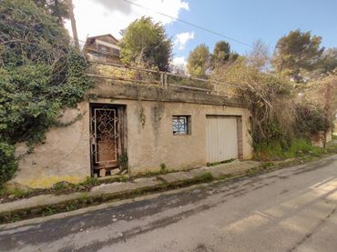 Terreno residencial en venta en Carrer Cirerer