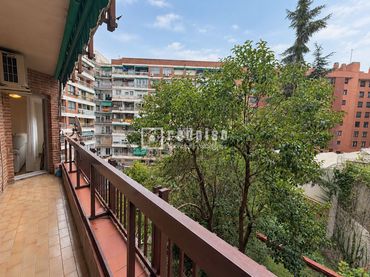 Piso con ascensor en venta en Chamartín
