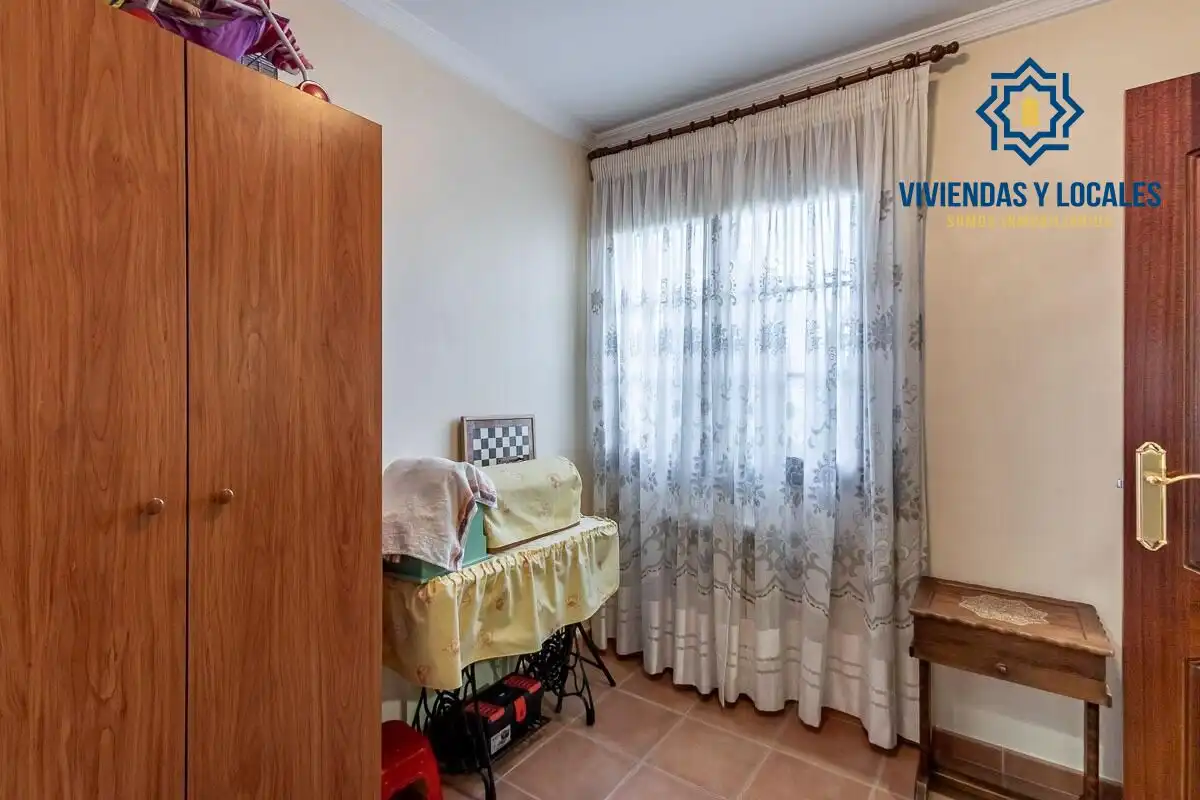 Casa con giardino in vendita a Calle MARIANA PINEDA, imagen 13