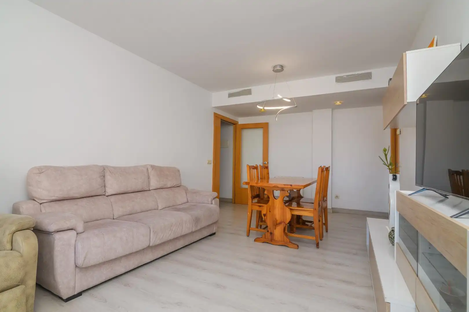 Sala de estar de Piso en venta en Manresa con Calefacción y Balcón