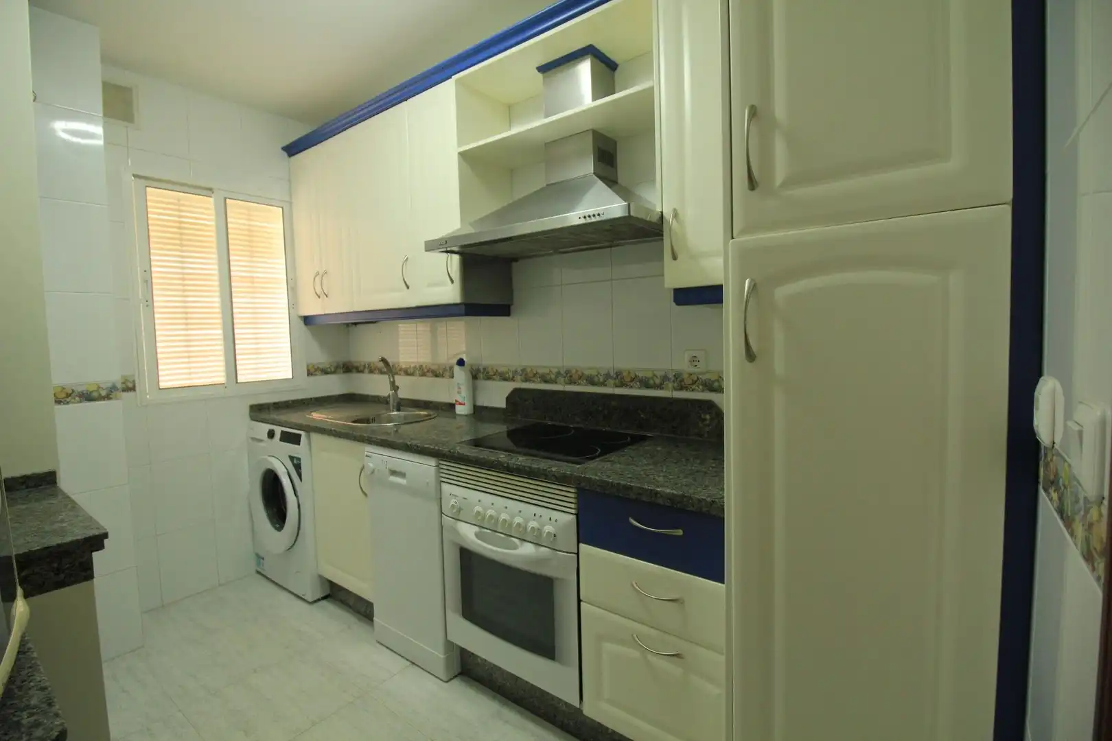 Flat with lift to rent in Avenida MARIA AUXILIADORA, imagen 5