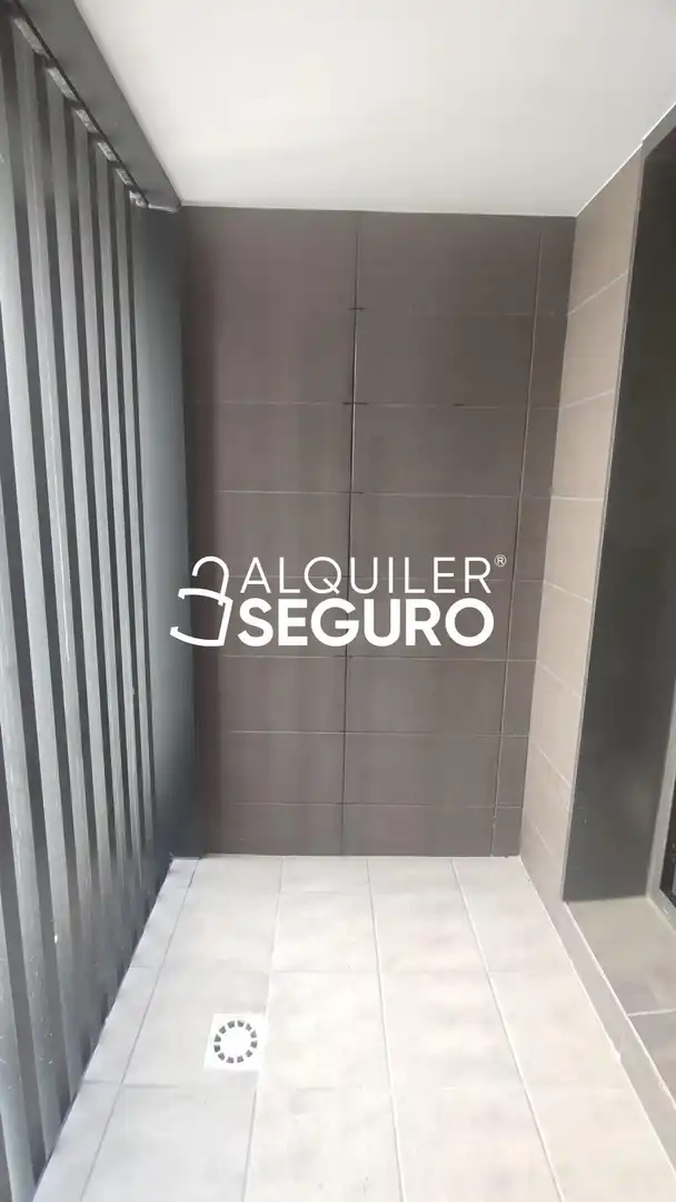 Bany de Pis de lloguer en Tres Cantos amb Aire condicionat, Calefacció i Terrassa