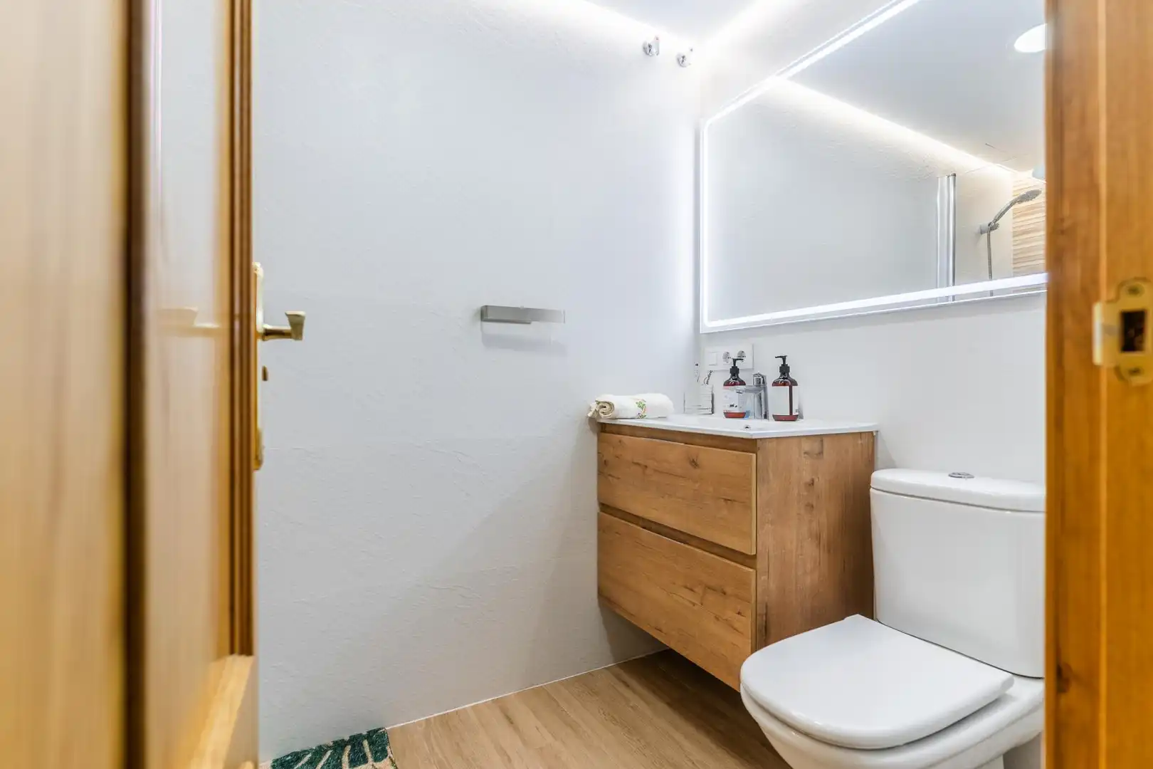 Apartment with pool for sale in La Barrosa, imagen 33