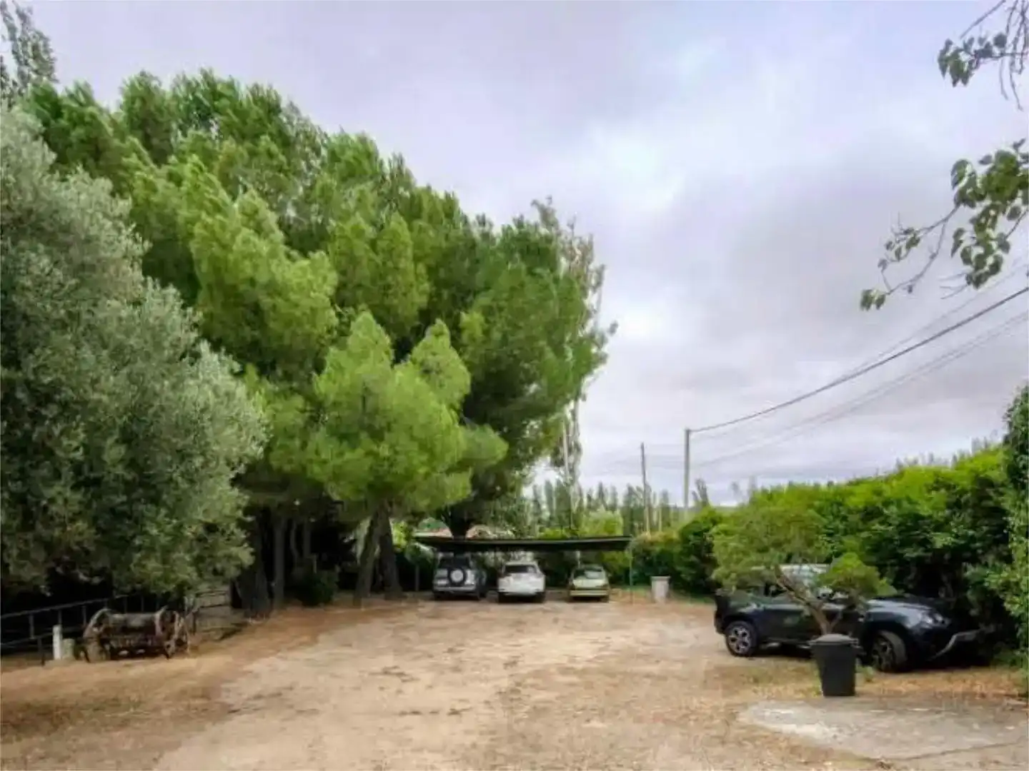 Aparcament de Finca rústica en venda en Valladolid Capital amb Aire condicionat, Piscina i Balcó