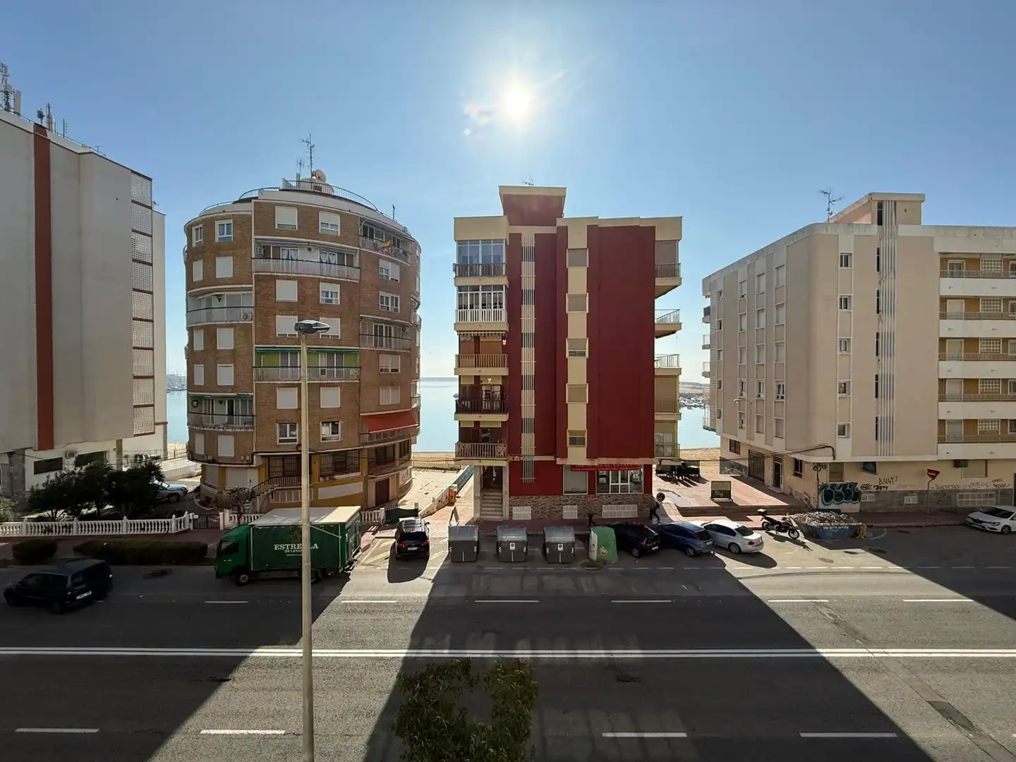 Vista exterior de Apartamento en venta en Torrevieja con Terraza