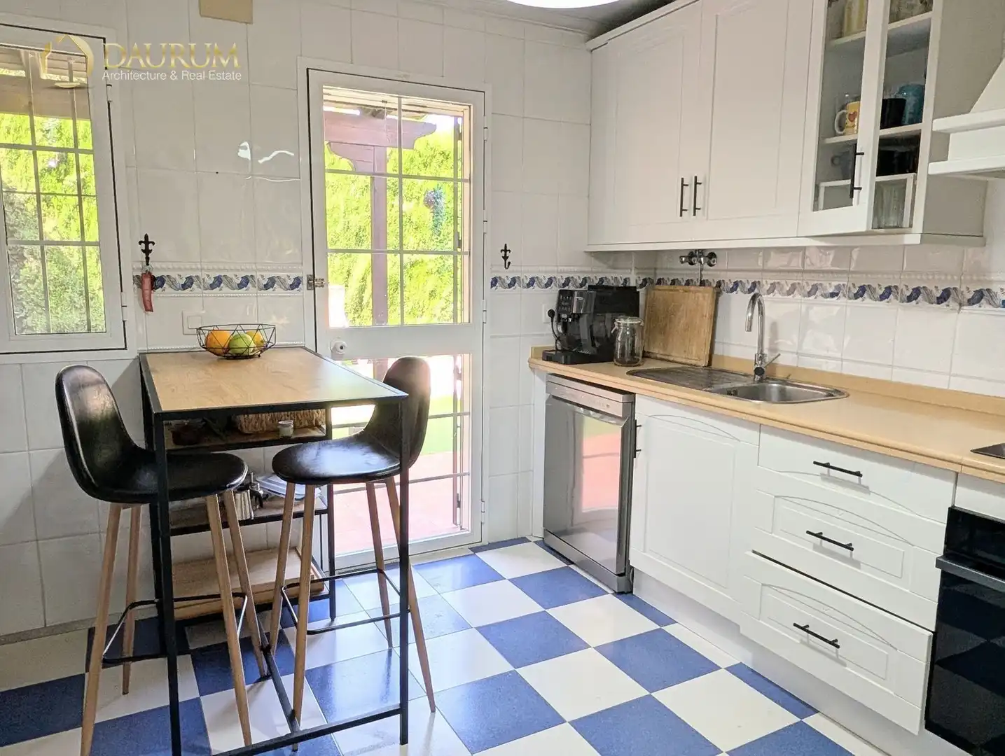 Kitchen of Detached homes for sale in Espartinas  with Air Conditioner, Heating and Private garden