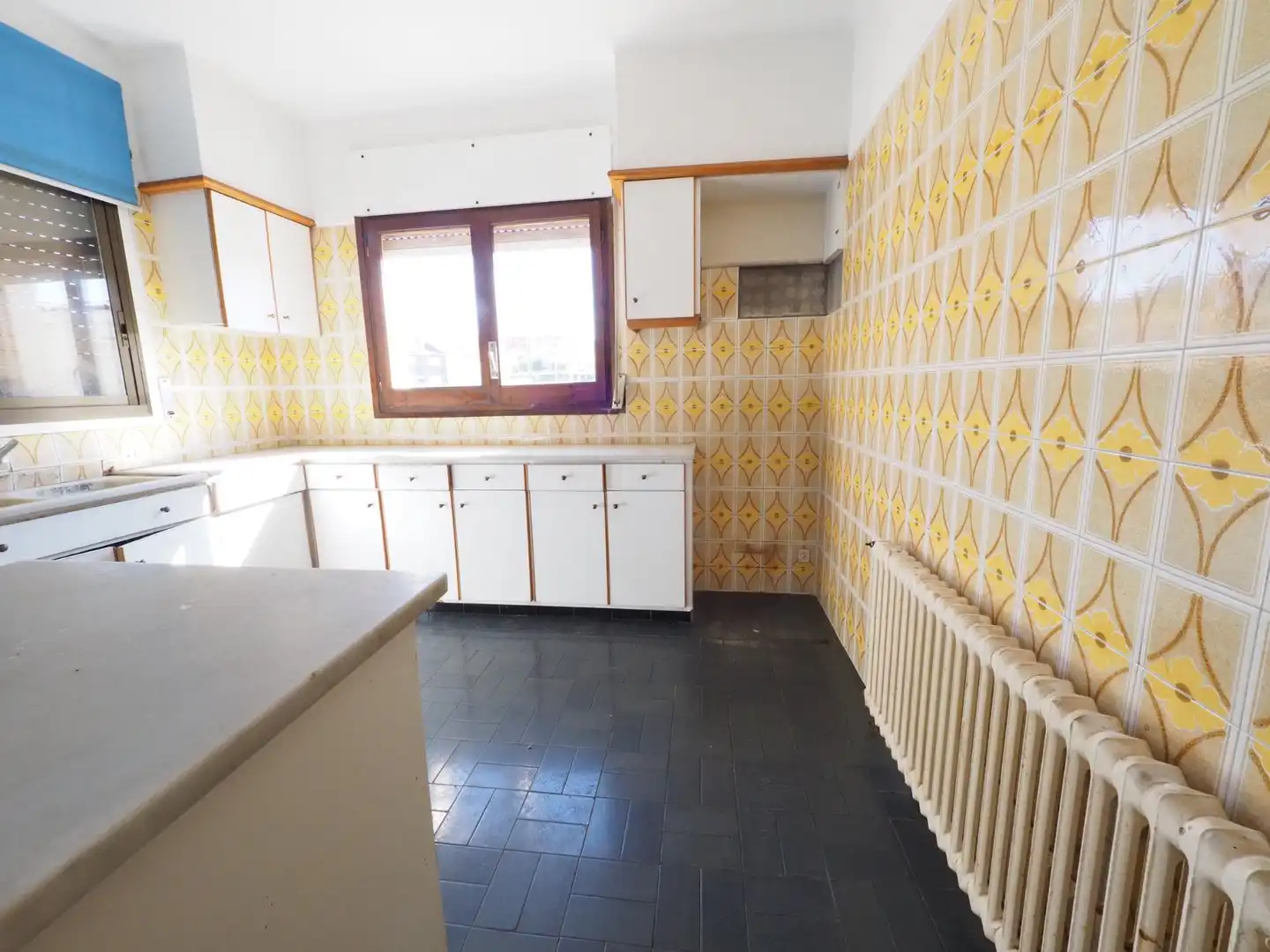Cocina de Casa o chalet en venta en La Pobla de Claramunt con Terraza