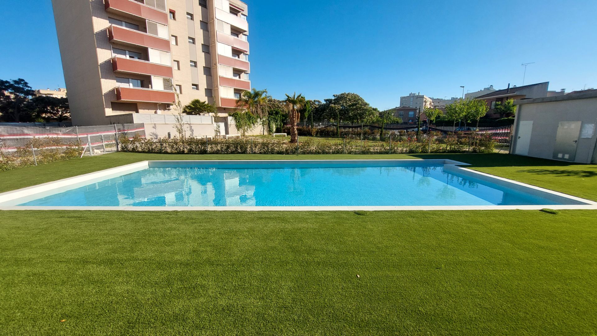 Piscina de Pis de lloguer en Vilafranca del Penedès amb Aire condicionat, Calefacció i Terrassa