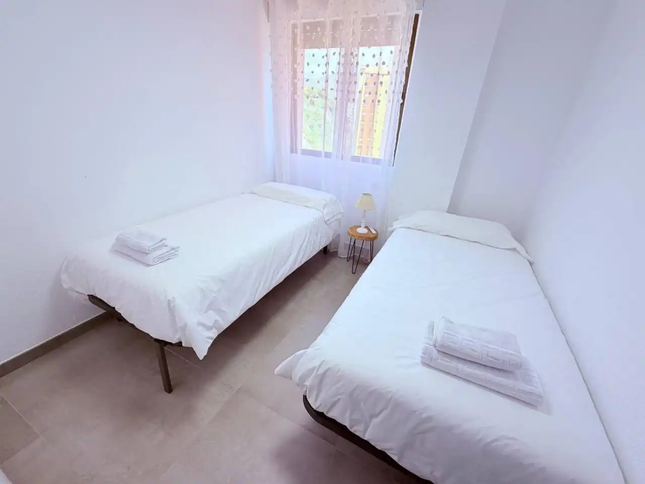 Bedroom of Apartments for sale in Almuñécar  with Air Conditioner and Terrace
