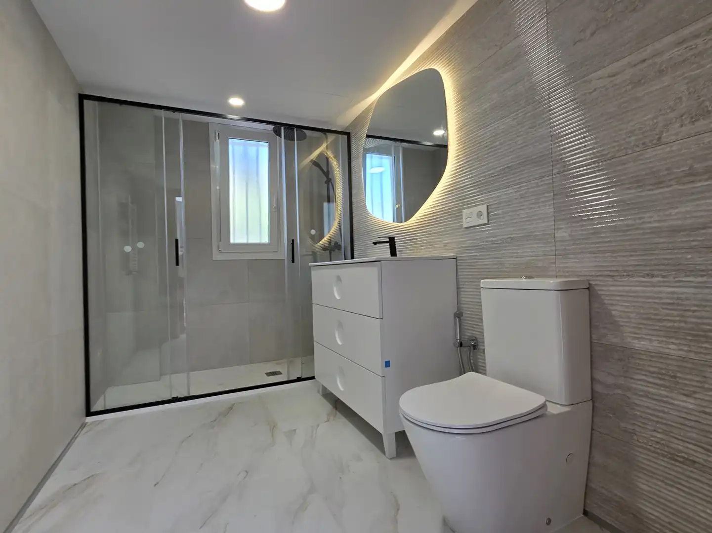 Bany de Casa o xalet en venda en Oropesa del Mar / Orpesa amb Aire condicionat, Calefacció i Jardí privat