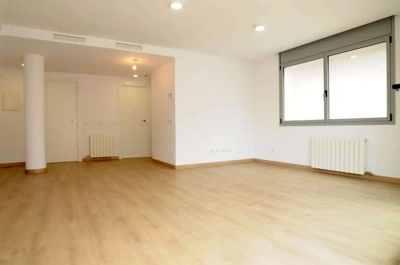 Wohnung zur Miete in Calle DE LA MARE DE DEU DE LA MERCE, Tiana