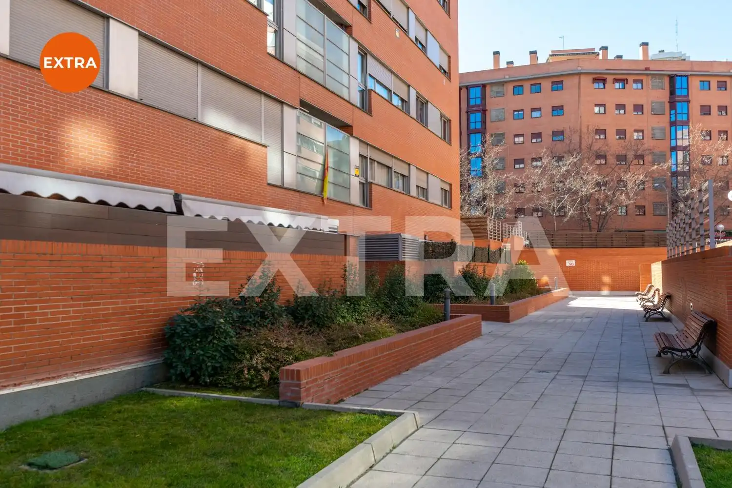 Vista exterior de Garatge de lloguer en Madrid