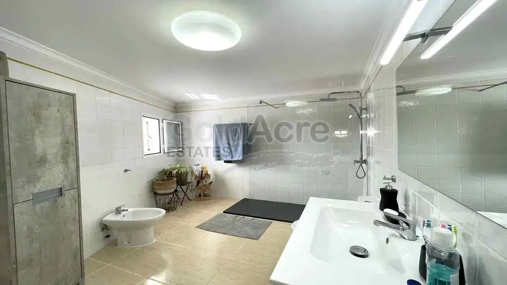 Bany de Apartament en venda en La Oliva
