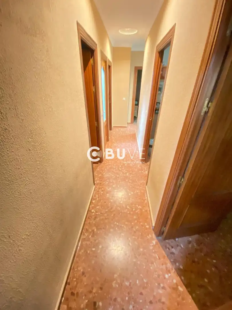 Casa o xalet en venda en Alcalá de Guadaira amb Aire condicionat, Traster i Moblat
