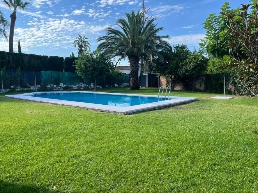 Swimming pool of Houses for sale in Córdoba  with Air Conditioner, Heating and Private garden