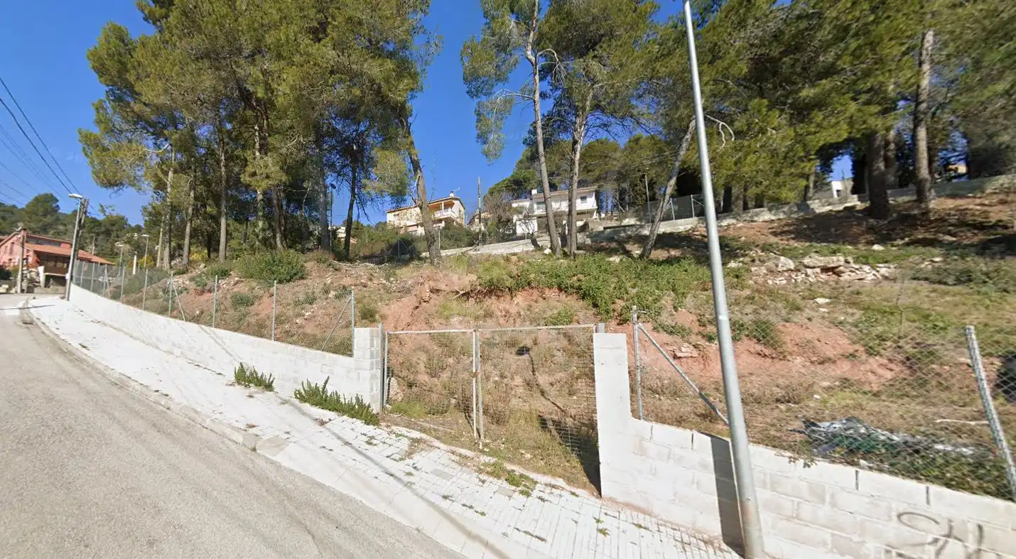 Terreny residencial en venda a Carrer del Montseny, imagen 2