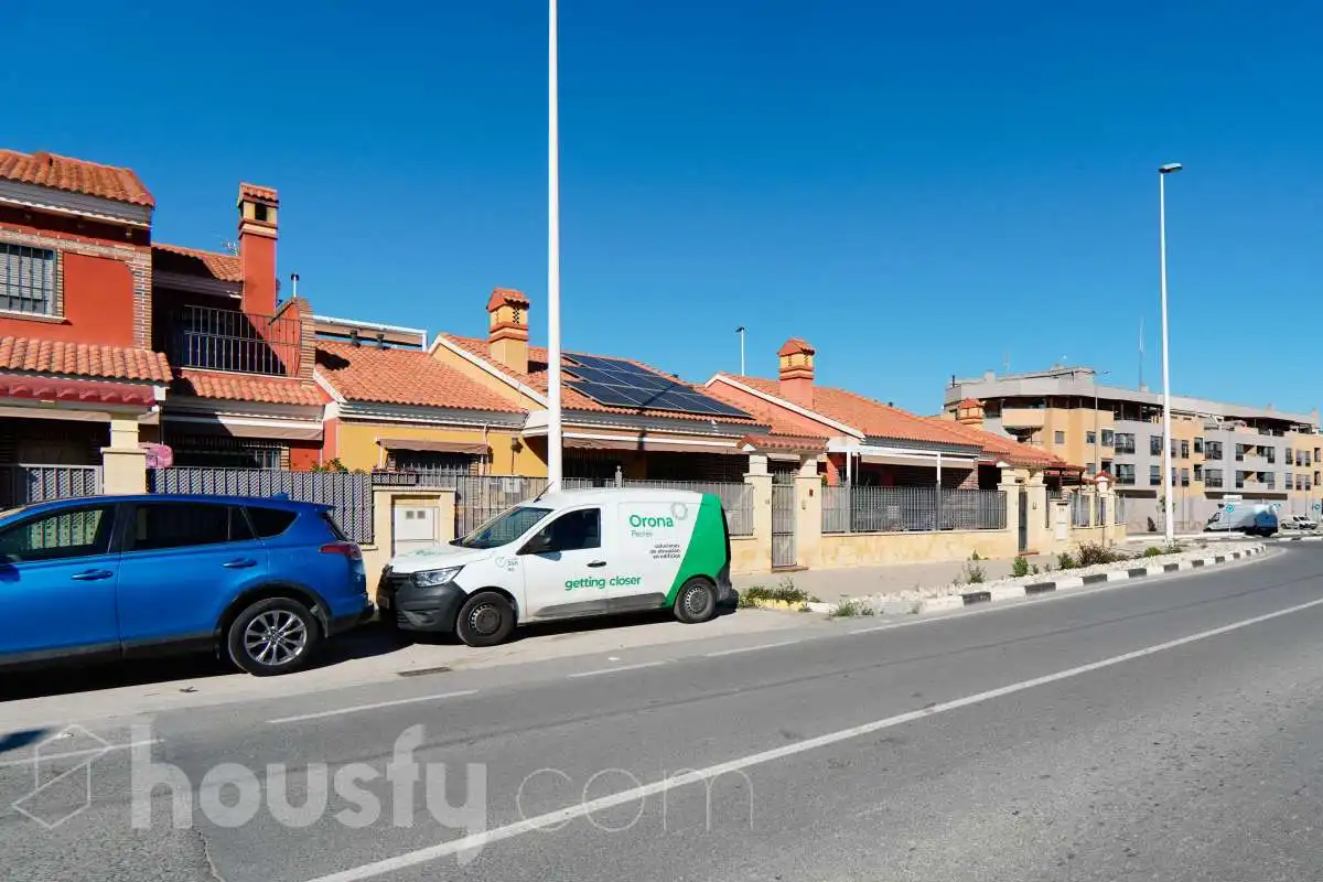 Exterior view of Houses for sale in Bigastro  with Air Conditioner, Heating and Private garden