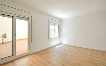 Bedroom of Flat for sale in  Barcelona Capital  with Terrace and Balcony