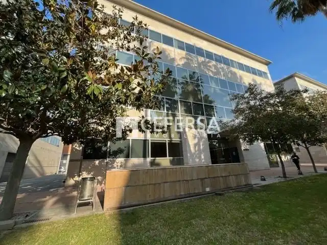 Bureau avec ascenseur à louer à De L'Hospitalet, imagen 11