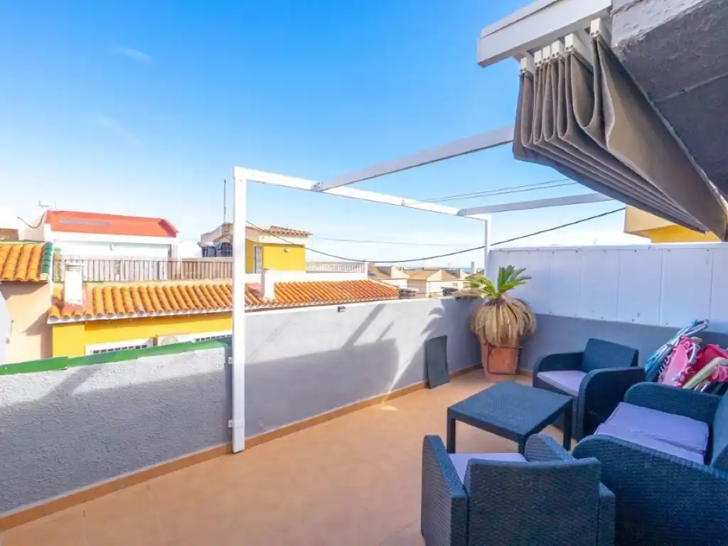 Casa adosada en venta en Calle San Sebastian, Cabo Cervera