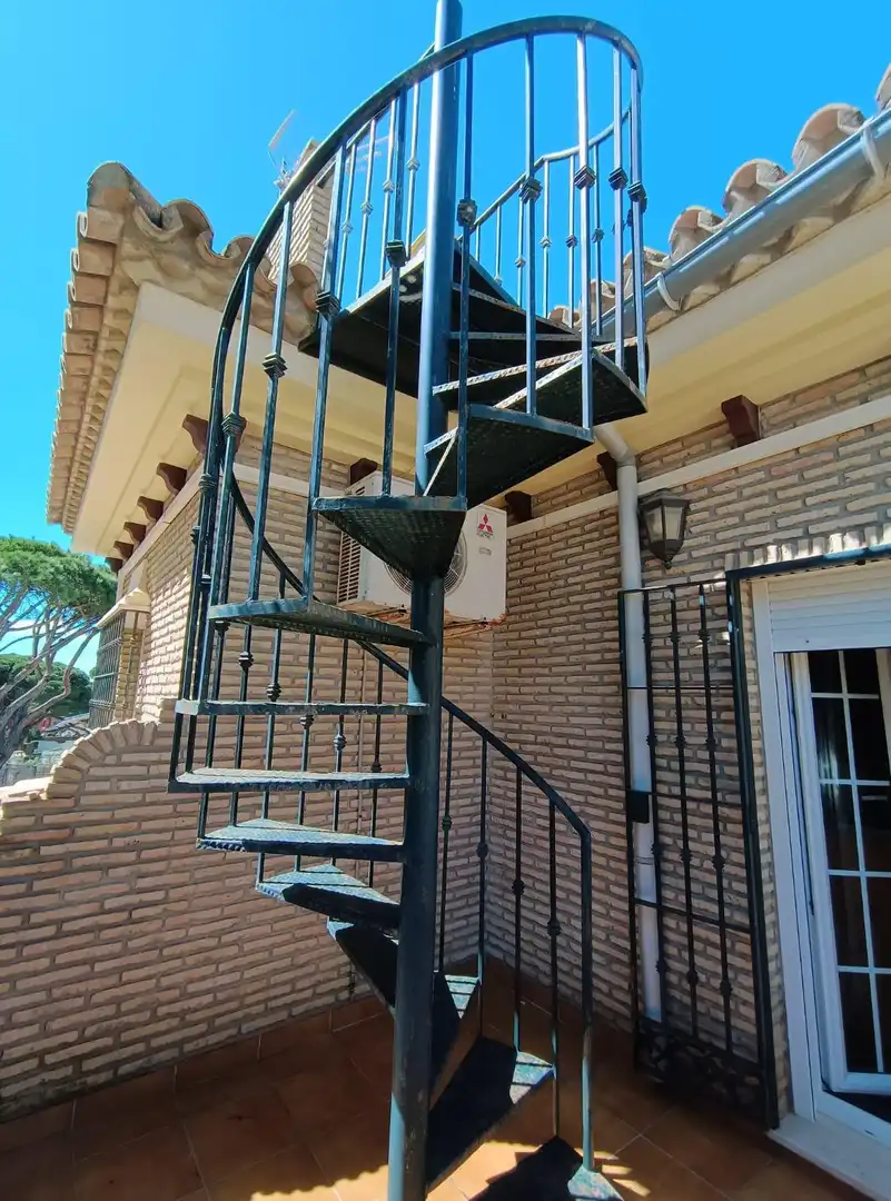 Casa o xalet en venda en Chiclana de la Frontera amb Jardí privat