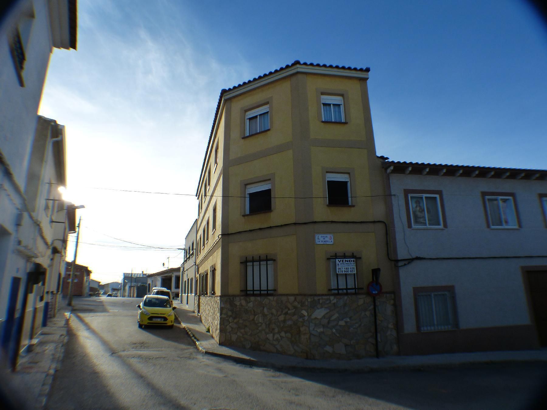 Vista exterior de Pis en venda en Mota del Cuervo