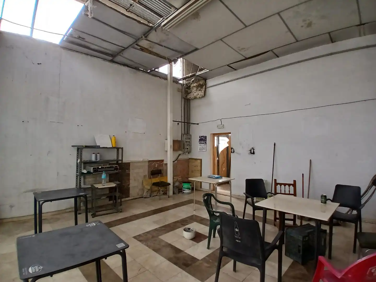 Nave industrial en venta en Algueña