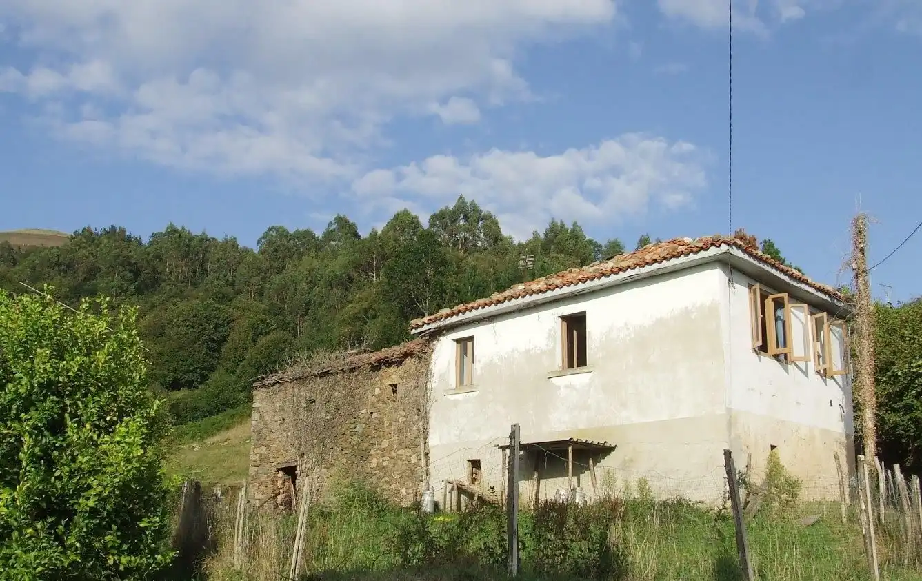 Haus zum Verkauf in Valdés - Luarca