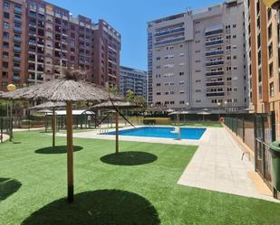 Piscina de Pis de lloguer en  Valencia Capital amb Calefacció, Jardí privat i Parquet
