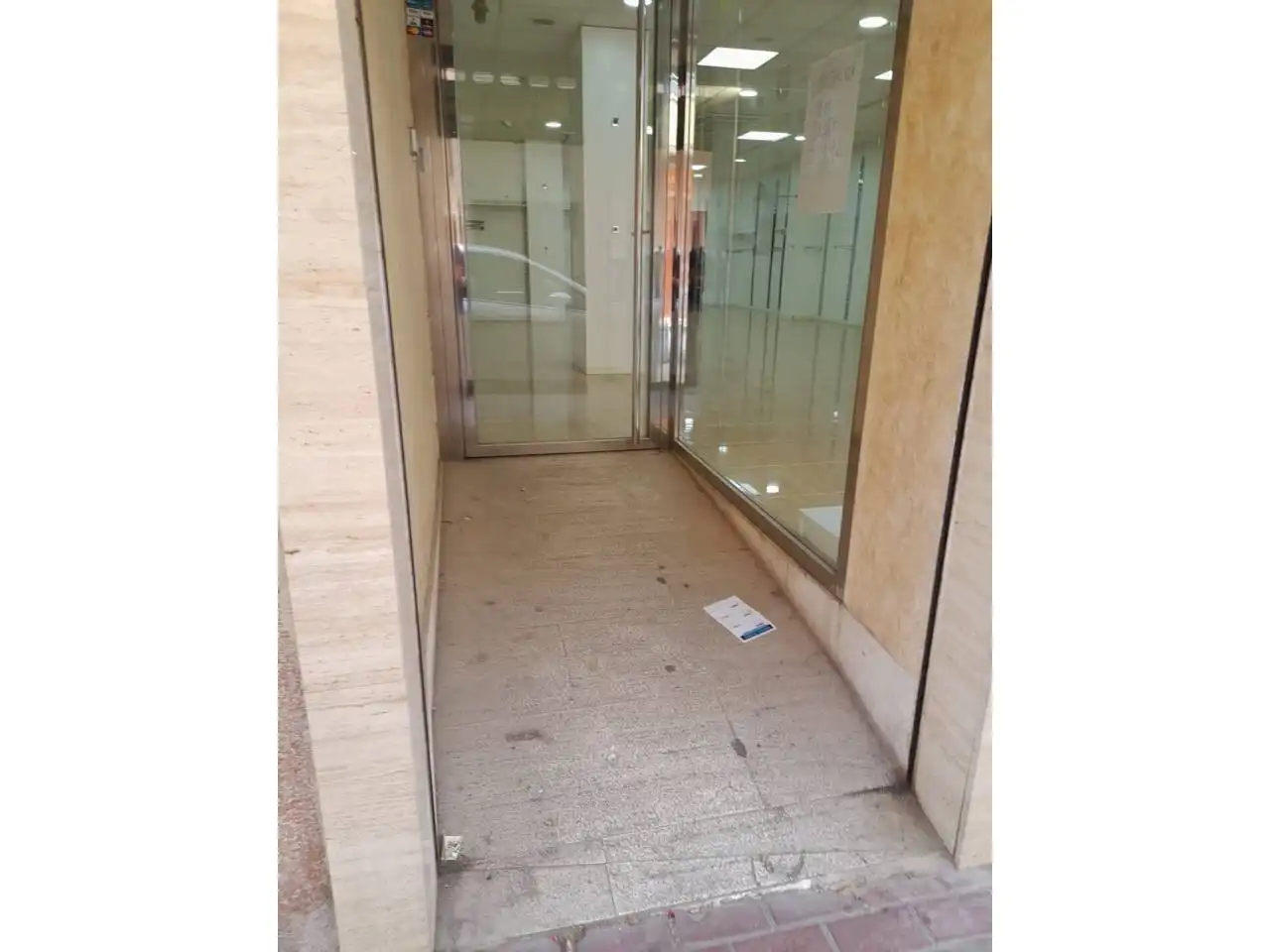 Local comercial en venda a Avenida C/ 9 D´OCTUBRE, imagen 11