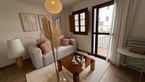 Sala d'estar de Apartament en venda en Manilva amb Aire condicionat, Terrassa i Moblat
