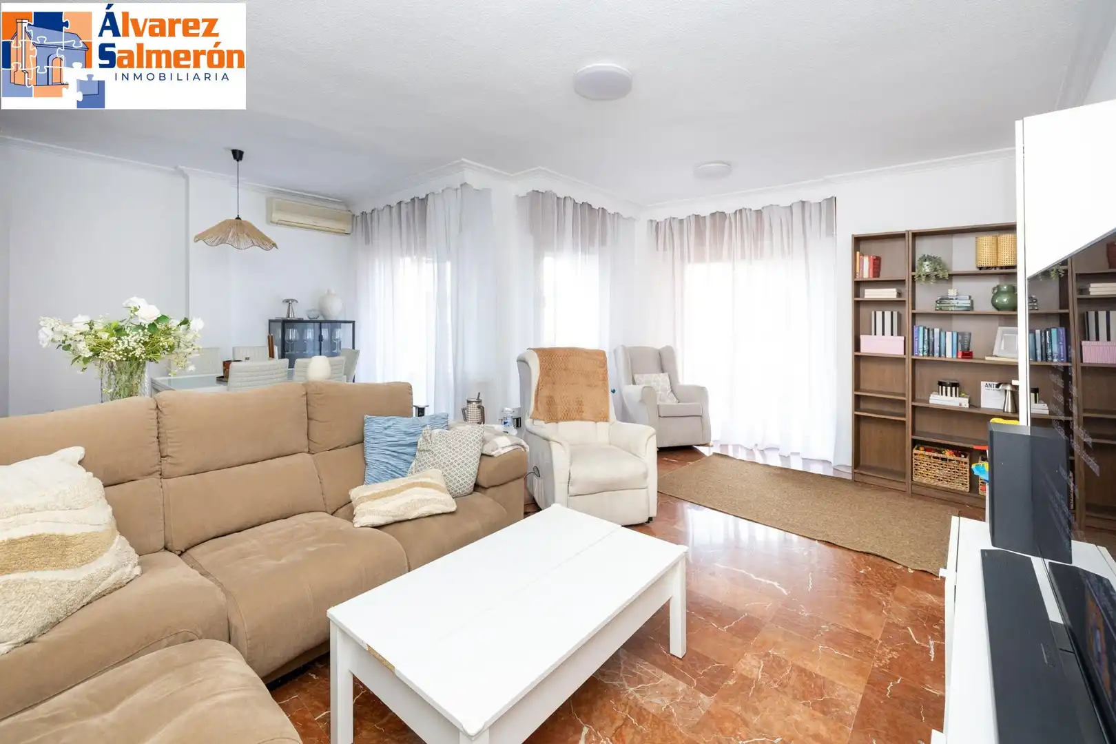 Living room of Flat for sale in Ronda
