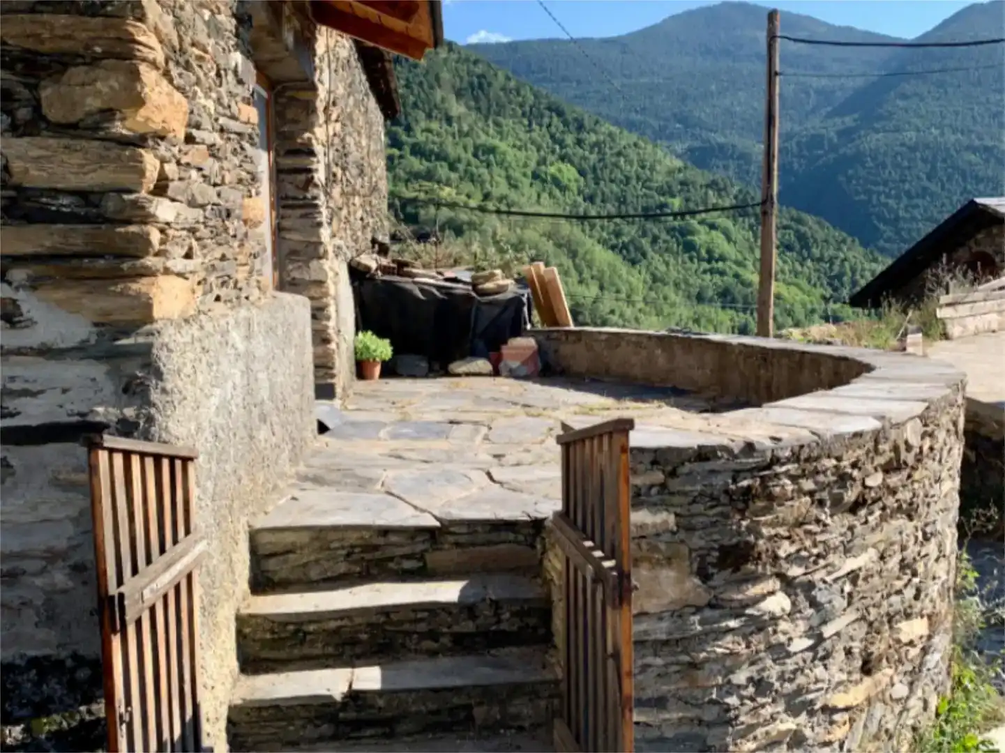 Terrassa de Finca rústica en venda en Farrera amb Moblat